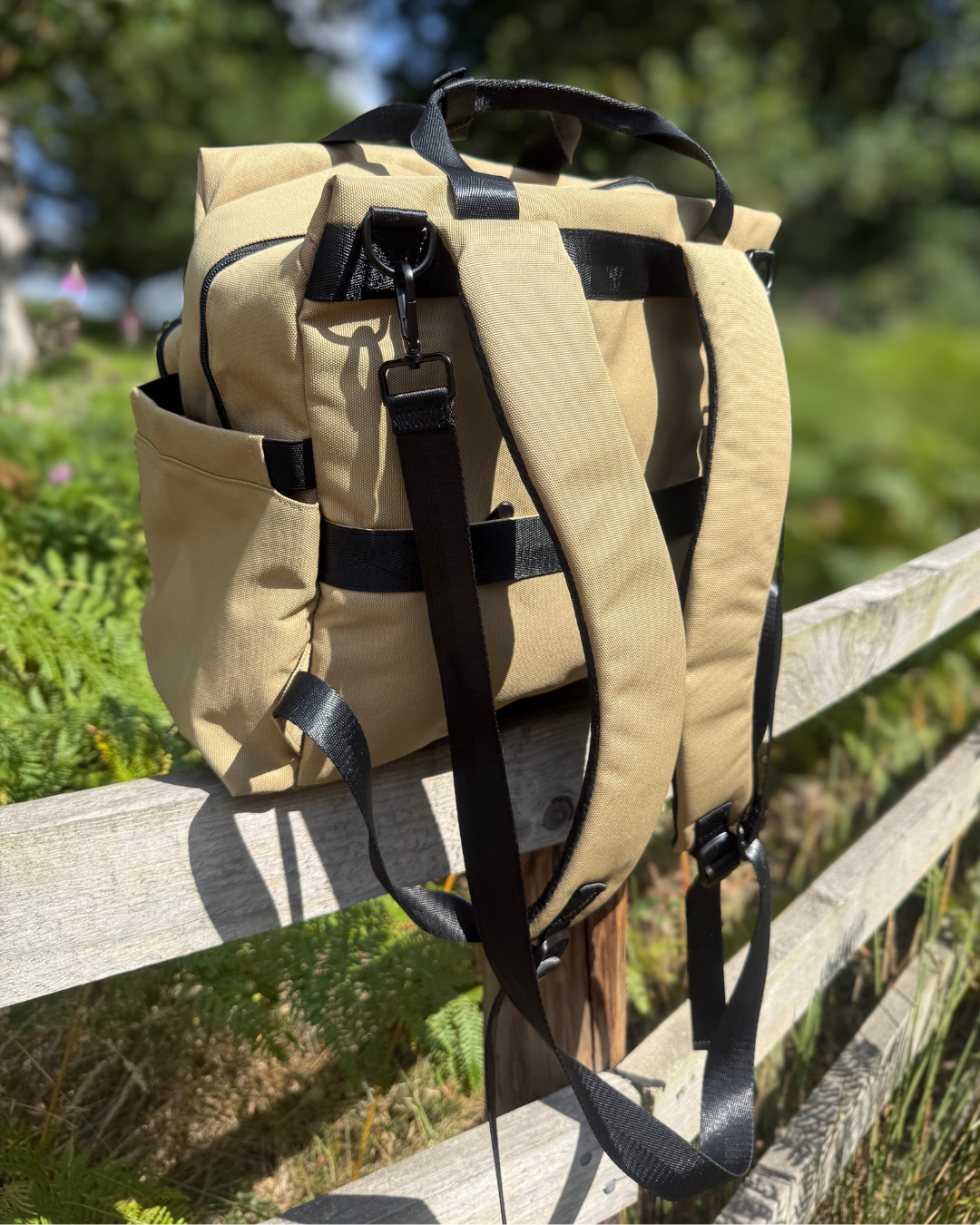 Durable dog weekender bag with adjustable straps, designed for comfort and outdoor use